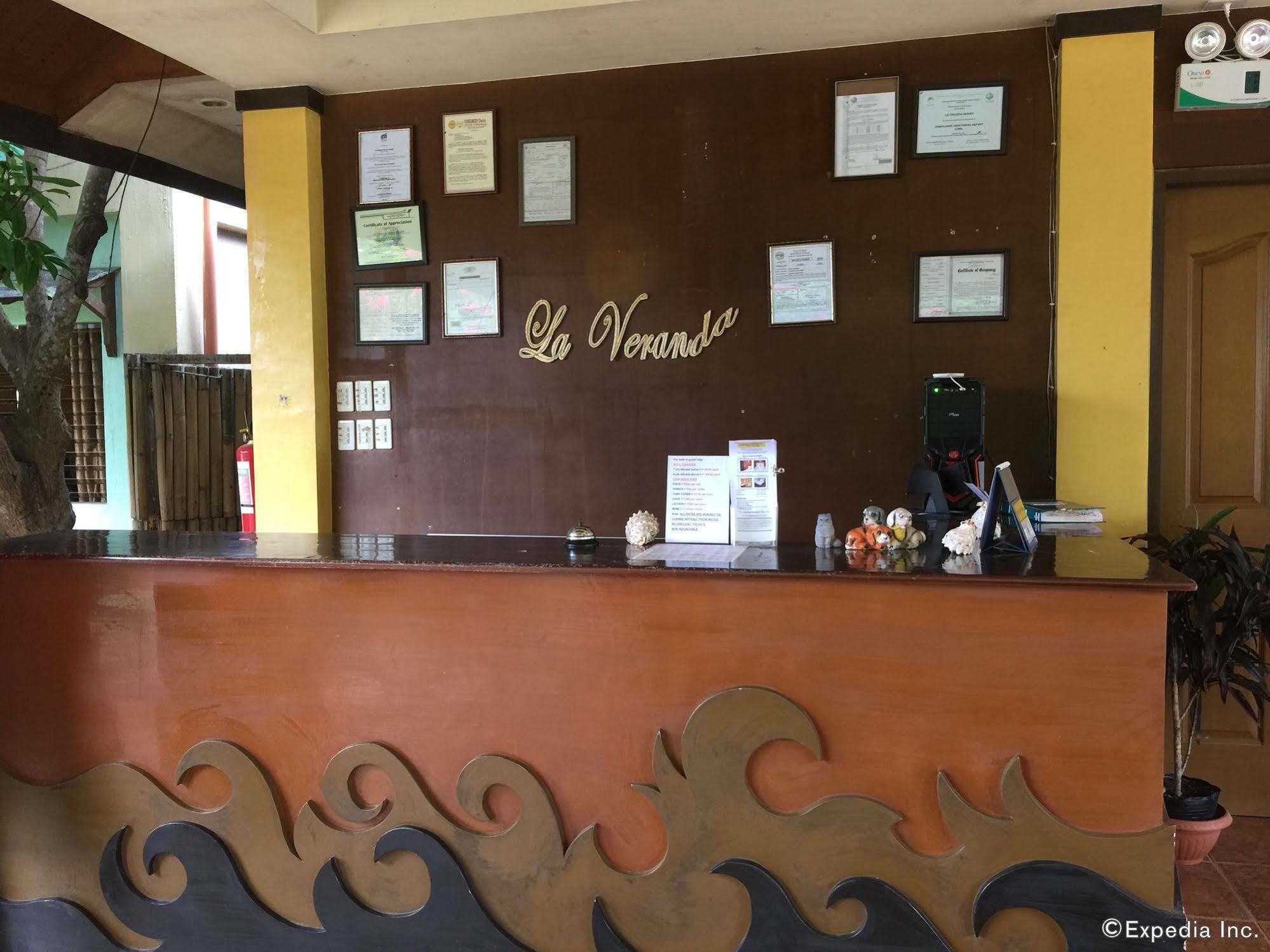 Oyo 435 La Veranda Beach Resort Панглао Екстериор снимка