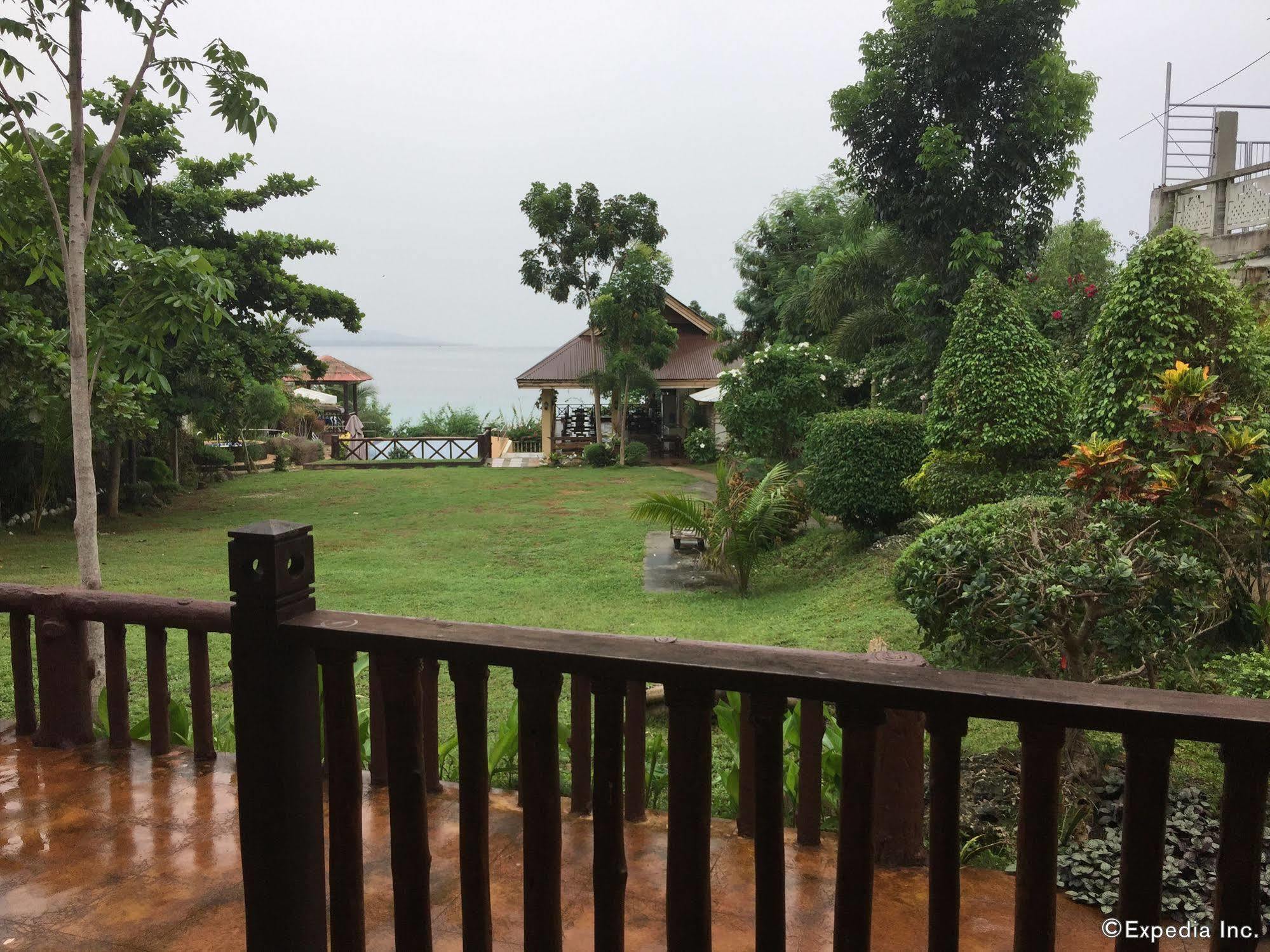 Oyo 435 La Veranda Beach Resort Панглао Екстериор снимка